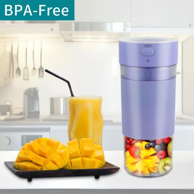 China Car 300ml 6 Blades Mini Rechargeable Fruit Juicer Rechargeable Fruit Smoothie Blender Sports Travel Portable Blender for sale