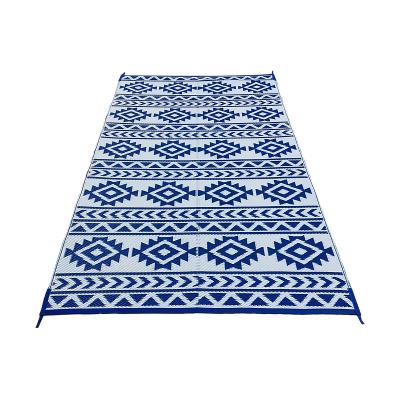 China Waterproof Lightweight Durable Folding Beach Mat / Weaving Mat / Recycled Floor Mat for sale