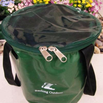 China UNIVERSAL Plastic Water Carrying Fishing Bags Foldable Water Bucket for sale