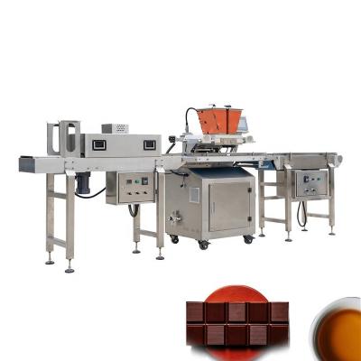 China Frying Oil Factory Chocolate Making Plant Chocolate Candy Mold Pouring Depositor Pouring Line for sale