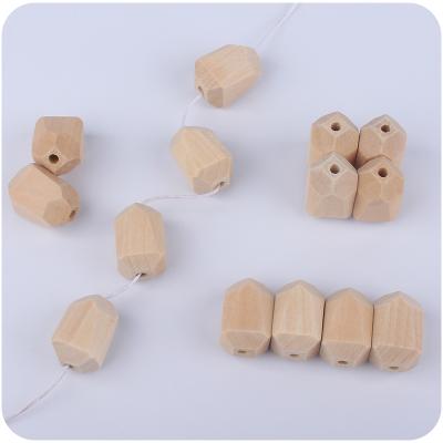 China Safe High Quality Jewelry Accessories Bulk Wooden Beads Natural Water Drop Shaped Wooden Beads for sale