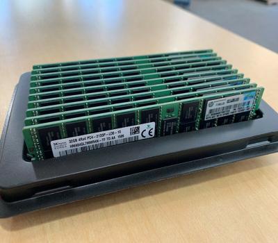 China Server P07644-B21 HXX 32GB (1x32GB) Dual x8 Grade DDR4-3200 CAS-22-22-22 Stored Memory Smart Kit for sale