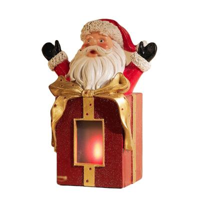 China Europe 2022 Santa Claus Home Decor Polyresin Custom Family Resin Christmas Ornaments for sale