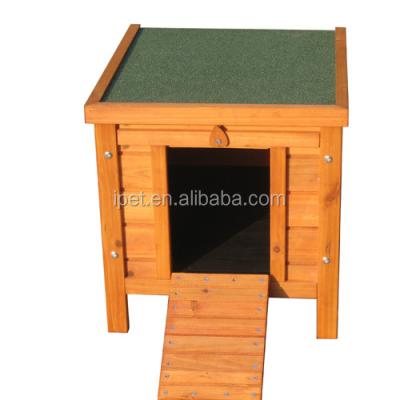 China Asphalt Roof Small Animal Pet Green Viable Hutch Wooden Rabbit Cage for sale