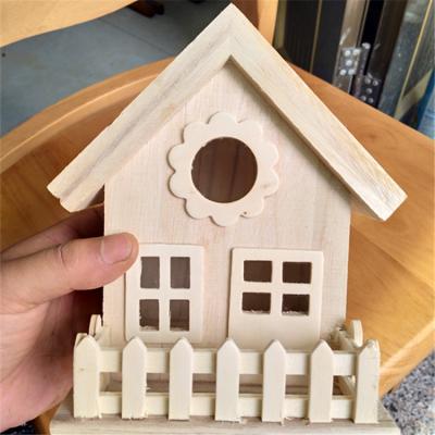 China New Cheap Viable Rustic Wooden Creative Nest House Bird House and Brid Breeding Box Decoration for sale