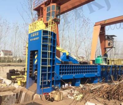 China YDJ-5000 Iron Hydraulic Drop Baler Shear Car Body Metal Heavy Metal Press Shear (High Quality) for sale