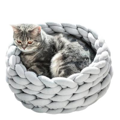 China Travel Chunky Pet Supplies Foldable Knit Crochet Handmade Pet House Hideout Perch Cave Pet Bed For Cat Dog for sale