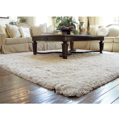 China Living Room Polyester Soft White Blankets Cushioned Shaggy Rug for sale