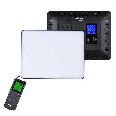 China Dimmable Wireless LED Dual Color Video Control VL-200 Light Panel 3300K-5600K 192 Beads CRI95 LCD Screen For Canon Nikon Sony DSLR D5197 for sale