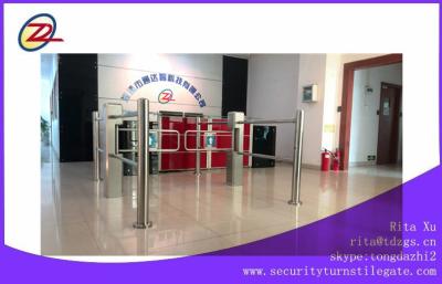 China Bi - directional auto Supermarket Turnstile swing barrier gate with Standard configuration for sale