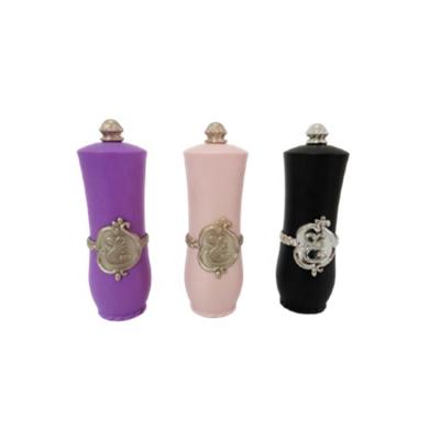 China Luxury Plastic Lip Cosmetic Tube Empty Lipstick 4g Lip Balm Tubes Container for sale