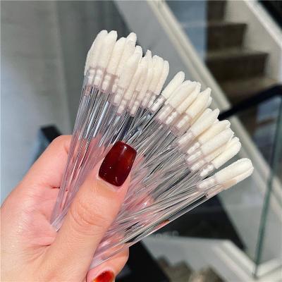 China Beauty Care Makeup Tools Wholesale 50pcs Glitter Lip Scrub Brush Makeup Lipstick Lip Gloss Magic Wands Applicators Disposable Lip Brush for sale