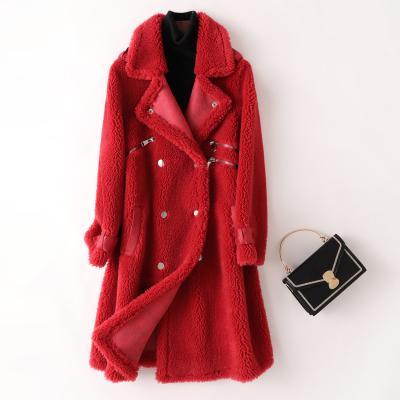 China Winter Sheared Lamb Fur Jacket Women Wool Ladies Anti-Shrink Coat Sheepskin Coat for sale