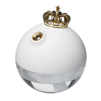 China Mini USB Car Crown Humidifier Air Atomizer Small Wireless Heart Humidifier Office Girl Creative Gift for sale