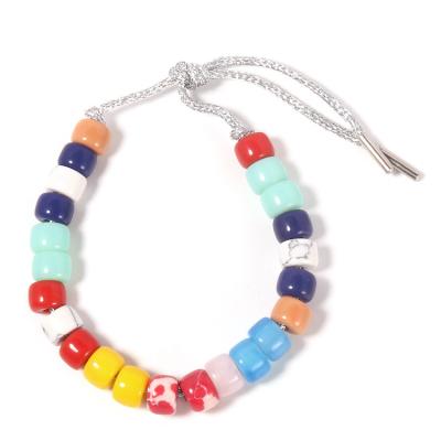 China El multicolor imperial de Howlite gotea las pulseras para la aprobación de los días de fiesta RTS en venta