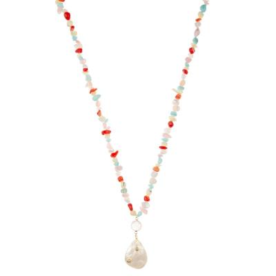 China De lente Met de hand gemaakte Geparelde Keten Halsband met Veelkleurige Steenparels Shell Pendant Te koop