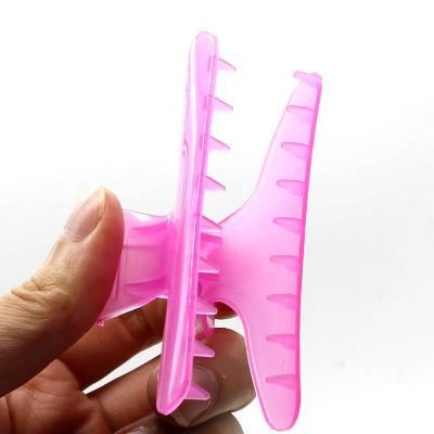 China Best Selling Beauty Durable Fashion 12 Pieces Clips Plastic Hair Claw Mixing Color Butterfly Transparent Hair Clips For Girls for sale