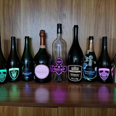 China Custom high brightness waterproof glow wine label/waterproof wine bottle label/illuminated LED lighting label for sale