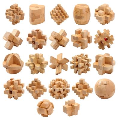 China Luban Wooden Toys Kongming Lock Chinese Traditional Early Educational Smart Toys For Children for sale