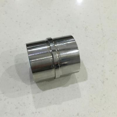 China Connect Pipes 180 Degree Stainless Steel Tube Connector / Pipe Connector for sale