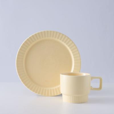 China Korea Stocked 8' 10' Macaron Color Breakfast Dish Matte Yellow Cream Color Ceramic Coffee Cup and Mug for sale