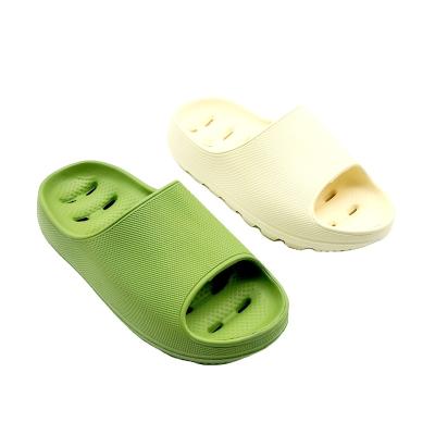 China Fashion Trend High Quality Slippers Comfortable Women Mules Slippers Shoes Breathable Designer Women Slippers for sale