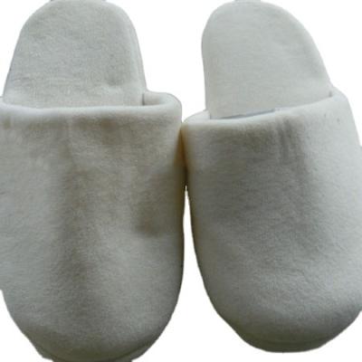 China 2021 indoor hotel slipper 11 11*28.5cm for sale