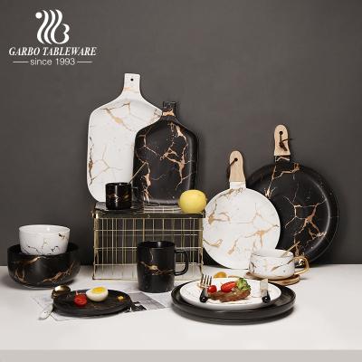 China Promotion Viable Custom Marble Design Royal Ceramic Tableware For Party Banquets Gift Luxury Porcelain Dinnerware Sets for sale