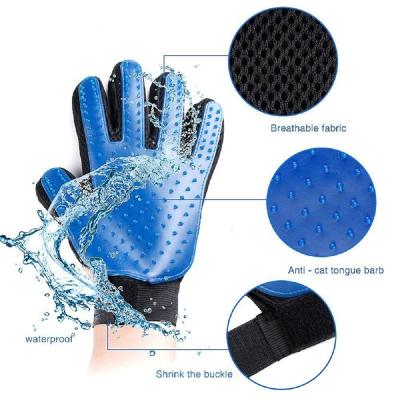 China Sustainable Effective Soft Deshedding Brush Pet Grooming Mitt Hair Remover Glove Perfect For Dog And Cat With Long And Short Fur for sale