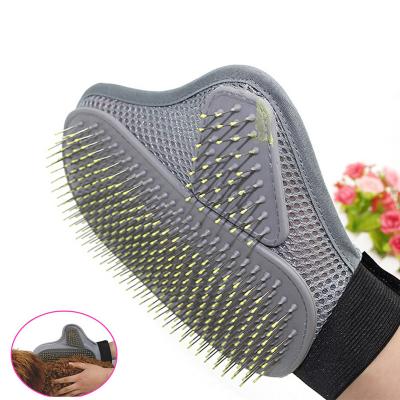 China Factory Direct Sales Viable Pet Gloves Cat Dog Hair Removal Brush Bathing Combs Grooming Gloves Pet Accessories for sale