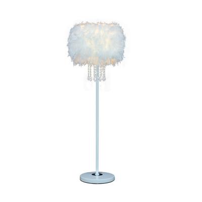 China Romantic Modernness Lamps Modernness Decor Light Living Room Floor Lamp Feather Light For Party Wedding White Light for sale