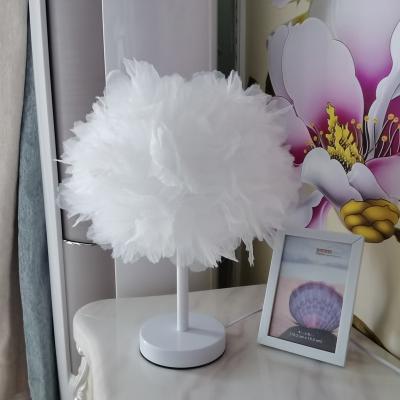 China Art Fashion Led Lighting Living Room Modern Nordic Hotel Luxury Feather Lamp Table for sale