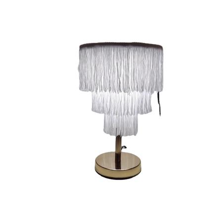 China Modern In Stock Nordic Modern Feather Desk Lamp Table Lamps For Bedroom Bedside Living Room Home Hotel Decorative for sale