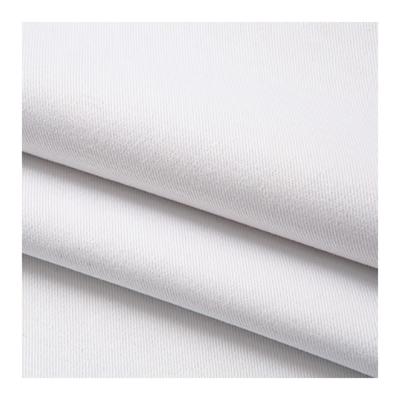 Cina Hot selling waterproof CVC 60/40 canvas fabric for shirting 60cotton 40polyester poplin 45*45 133*72 150cm in vendita