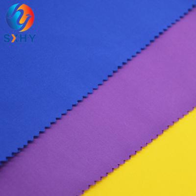 China Gray bleached dyed TC 90/10 45*45 96*72 polyester waterproof cotton poplin fabric for shirt pockeing lining for sale