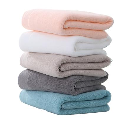 China QUICK DRY 100 Cotton 500 Gram Bath Towel Towels Set Space Bag Beach Customized Adult Weather Gsm Techniques Packing Room Outdoor Customized Model article for sale