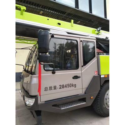 China TRUCK CRANE 20ton Truck Crane Five Main Jib Boom Crane ZTC200V551 for sale