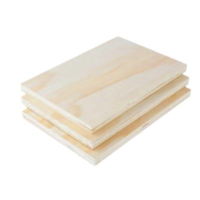 China Contemporary Stylish Shape Radiation Pine 1220*2440mm 1.5mm 18mm Poplar Plywood for sale