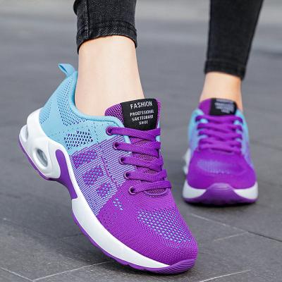 China Fashion Trend Cheap Leisure Women Running Shoes Women Casual Sport Shoes Women To Bump Shoes for sale