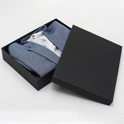 China Luxury Clothing Packaging Box Recyclable Hot Sale Top Quality Best Price for sale