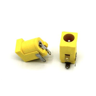 China Low Cost OEM Yellow Color 2.0mm Terminal And 2.5mm Jack DC for sale