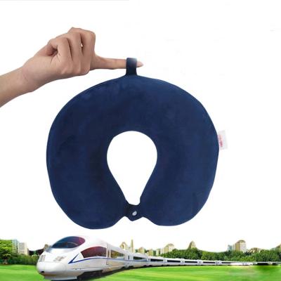 China Ergonomic Memory Travel Memory Foam Neck Pillow Set With Hanger for sale