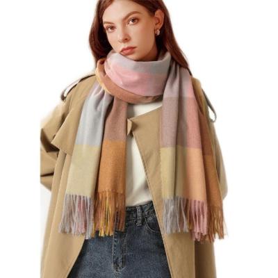 China Fashion Goods Using Low Price Instant Shawl Designer Scarf Fashion Autumn And Winter Scarf for sale