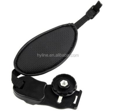 China Hot Selling PU Camera Universal DSLR Camera Strap Soft Leather Hand Grip Strap for sale