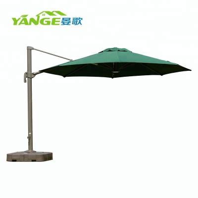 China Modern Green Fabric Bali Garden Parasol With Water Tank Base for sale