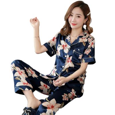 China Guaranteed QUICK DRY pattern quality low price women's luxury satin silk pajamas for sale