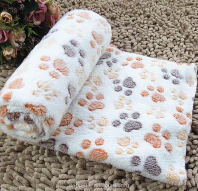 China Custom Breathable Manufacturer Label Fleece Pet Cushion Accessories Paw Print Dog Blanket Sets for sale