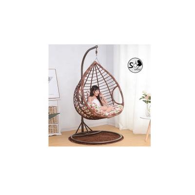 China Super Comfortable High Quality Hanging Wicker Rattan Egg Chair Swing Chair Outdoor Leisure Patio Furniture for sale