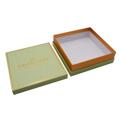 China Handmade Luxury Custom Jewelry Gold Foil Lid Top Cover and Base Paper Packaging Rigid Box For Gift for sale