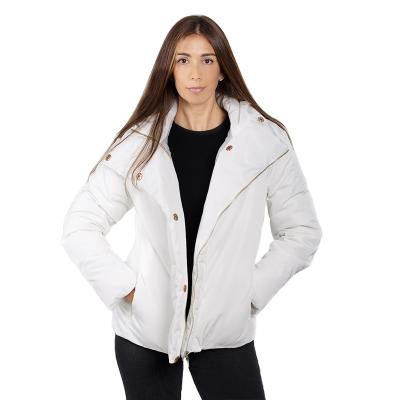 China NEW Lady 2021 Winter Raincoat Short White Fake Raincoat Down Slim Fit Barrier Windproof Padded Basic Hooded Fake Coat Winter Jacket for sale